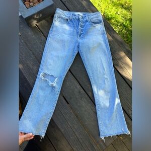 Women’s Trave Denim Jeans. Size 29.
